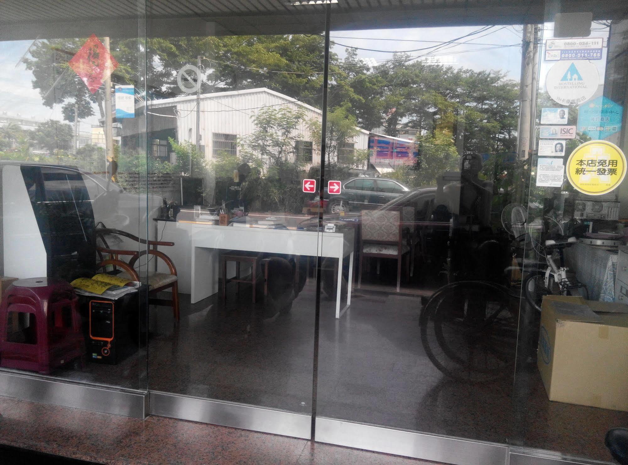 Taitung Travel Hostel Exterior foto